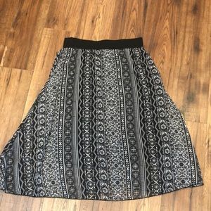 LuLa Roe Lola skirt